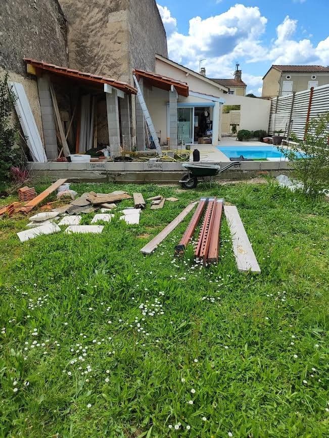 Maçonnerie extérieure à Riscle (32400)